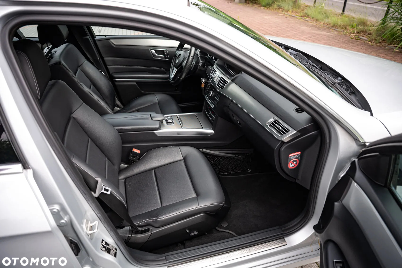 Mercedes-Benz Klasa E 220 BlueTEC 4-Matic Avantgarde - 24