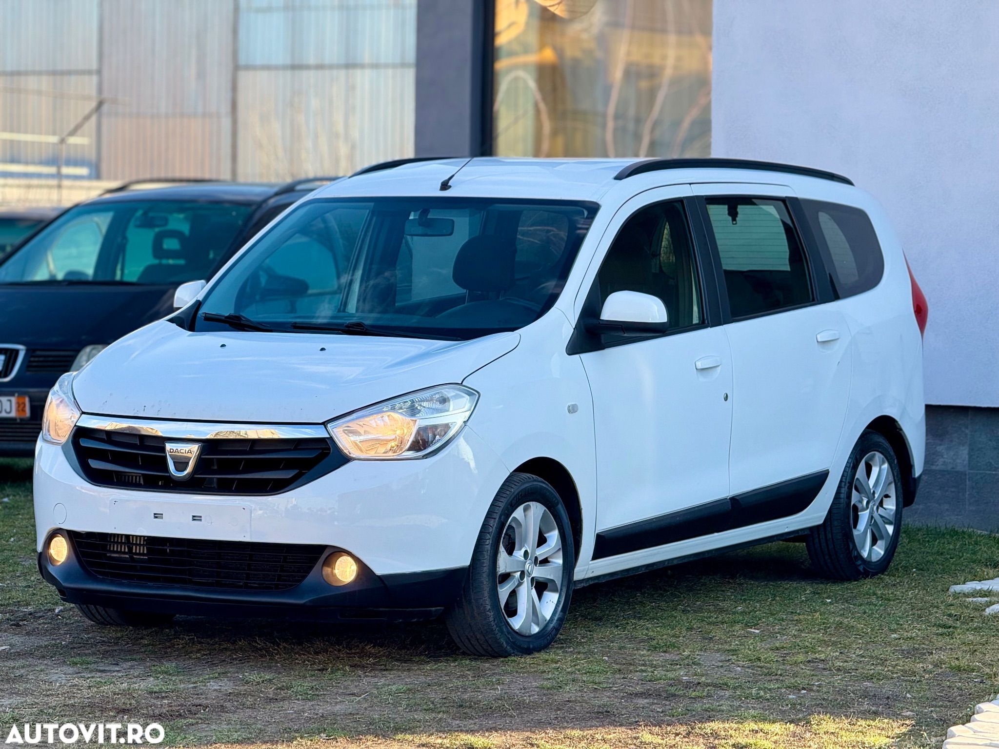 Dacia Lodgy dCi 110 Prestige - 1