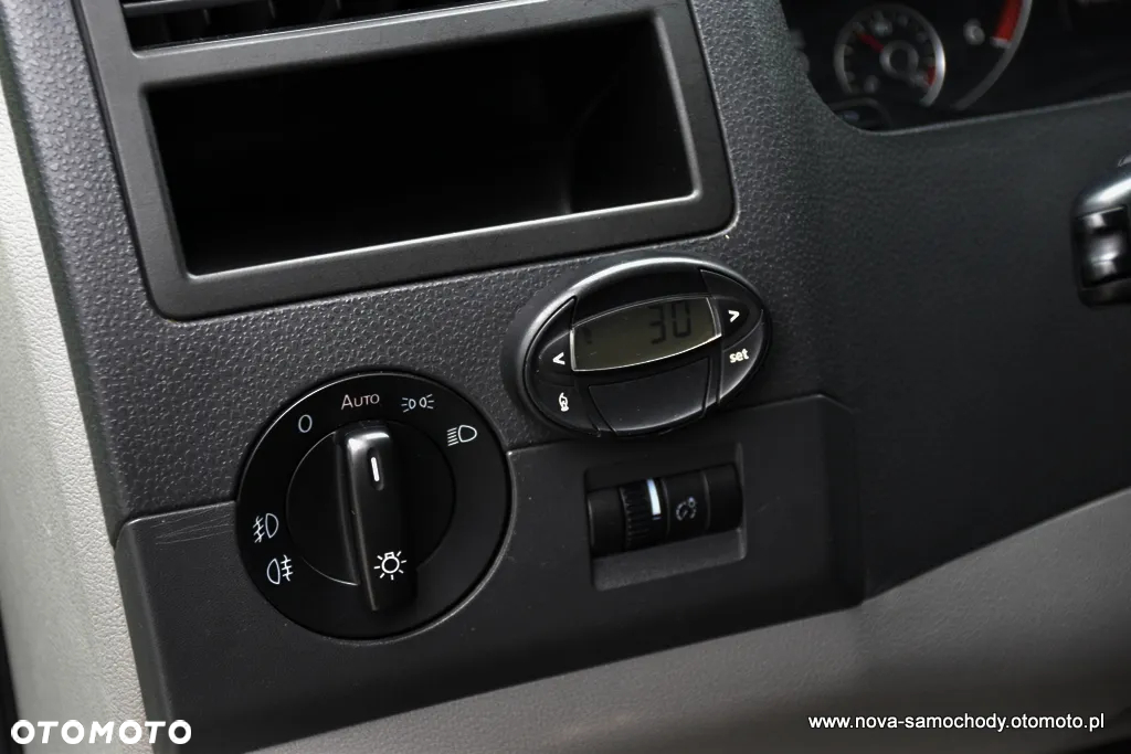 Volkswagen Caravelle TDI L2 Comfortline Mixt - 27