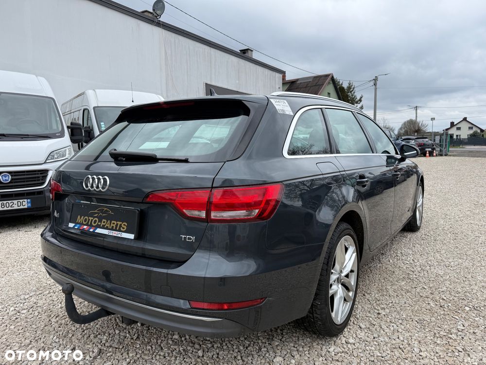 Audi A4 Limousine - 3