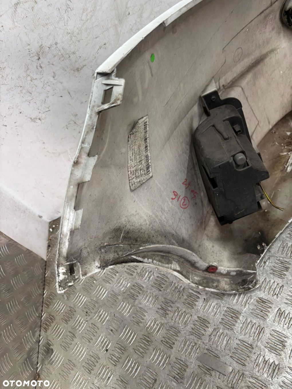 ZDERZAK PRZÓD PRZEDNI FORD B-MAX - 11