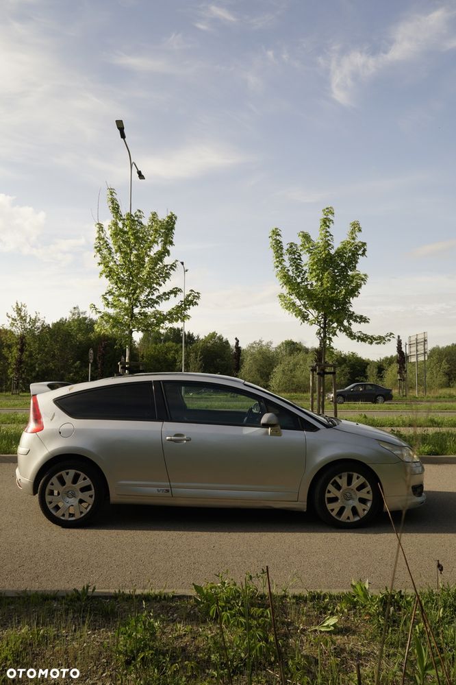 Citroën C4 2.0 HDi VTS - 8
