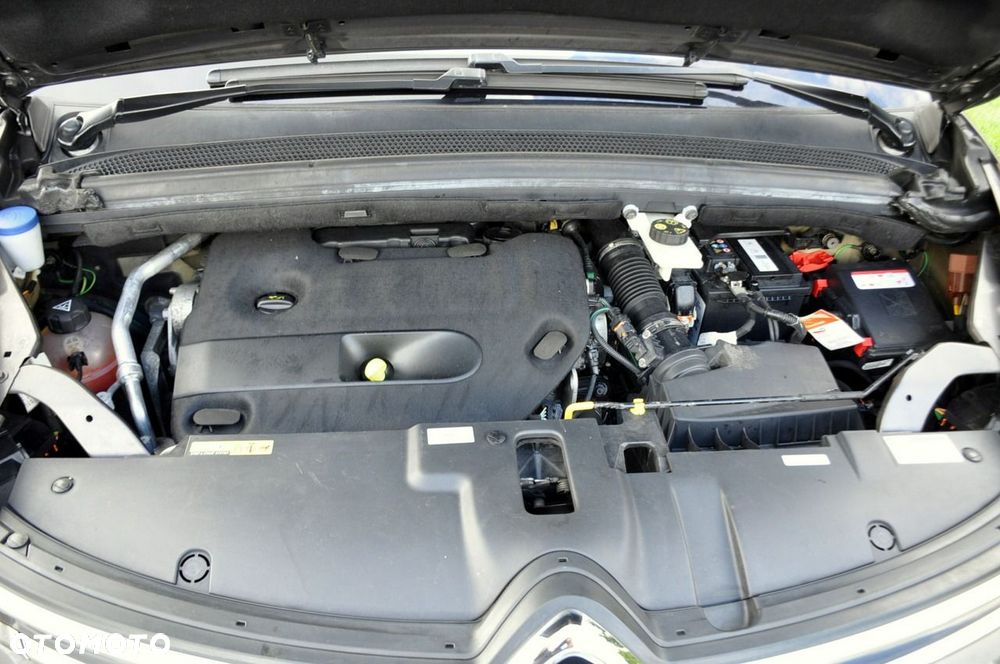 Citroën C4 Grand Picasso - 39