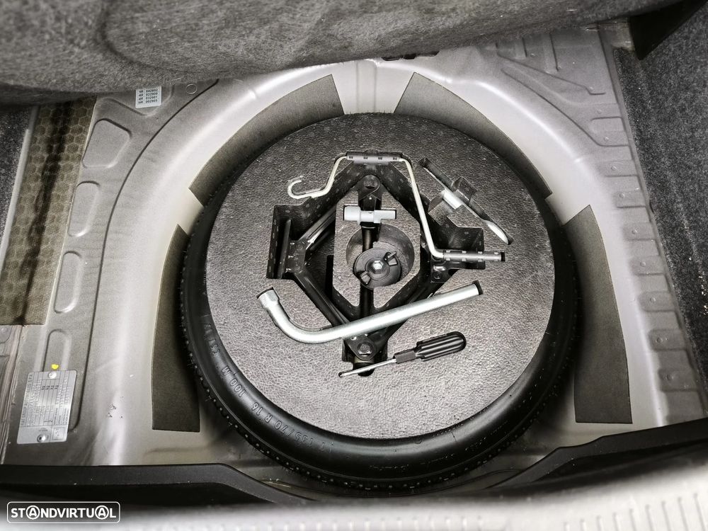 Alfa Romeo MiTo 1.3 JTD Progression S&S - 38