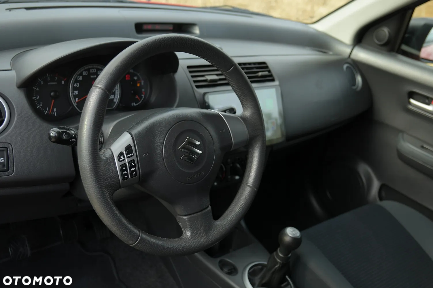 Suzuki Swift 1.3 Limited 25 - 26