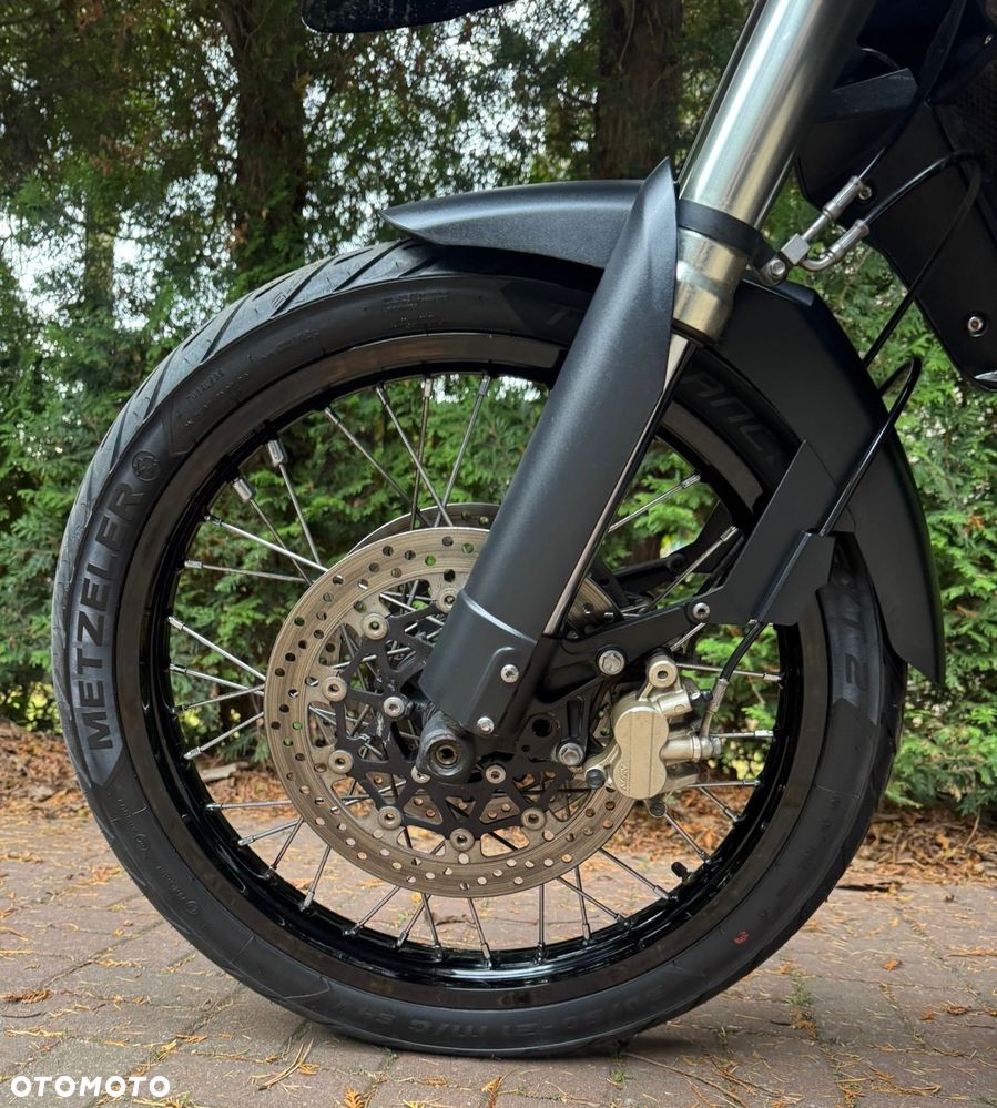 Triumph Tiger - 16
