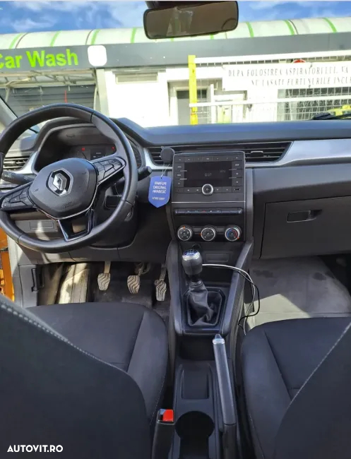 Renault Captur - 5