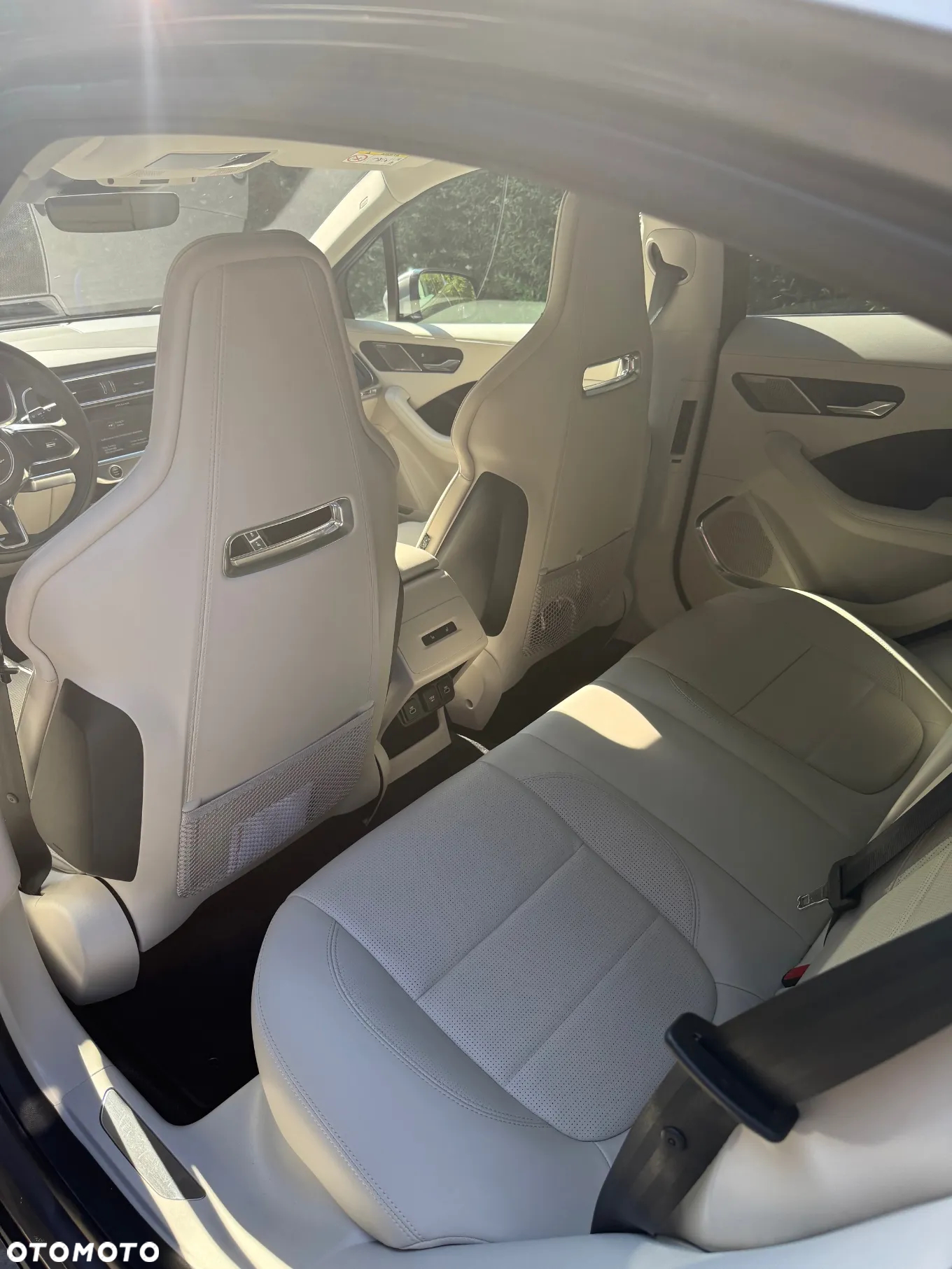 Jaguar I-Pace EV400 AWD SE - 13