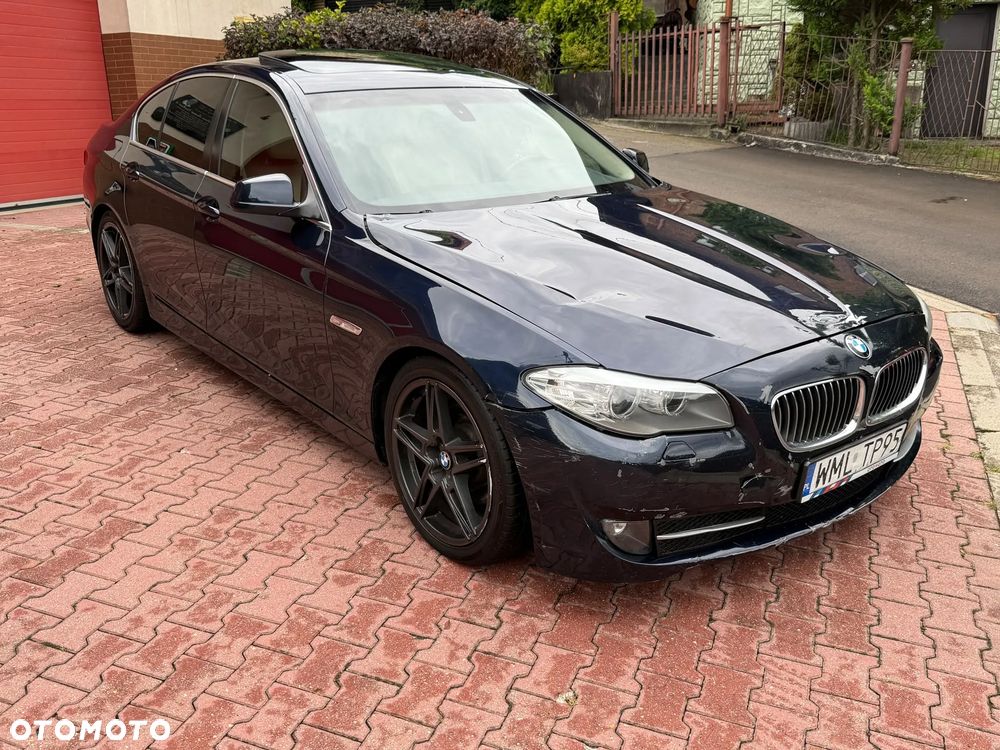 BMW Seria 5 520d Sport-Aut - 3