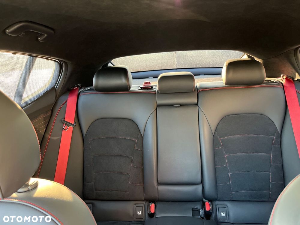 Kia Stinger 3.3 T-GDI V6 GT Prestige Line AWD - 24