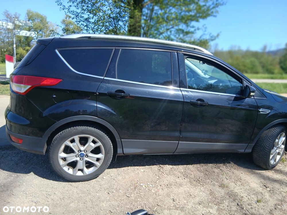 Ford Kuga - 13