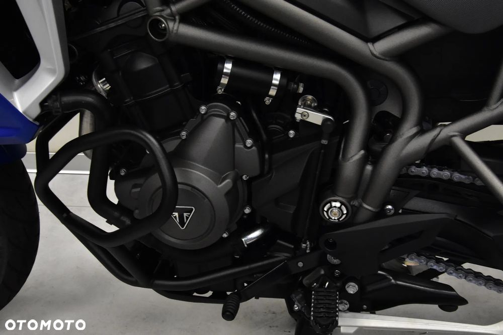 Triumph Tiger - 38