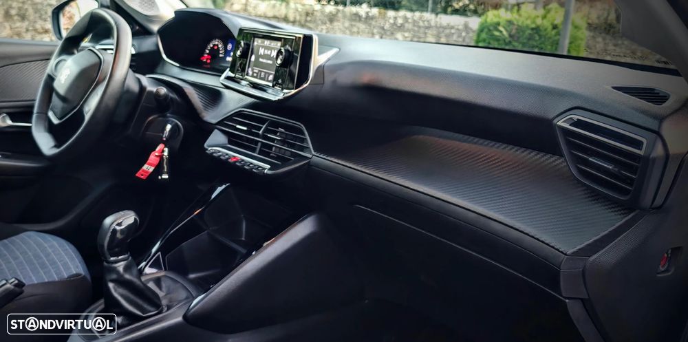 Peugeot 208 1.2 PureTech GT Line - 8