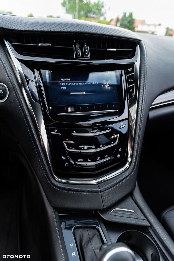 Cadillac CTS 2.0 Turbo AT AWD Premium - 33