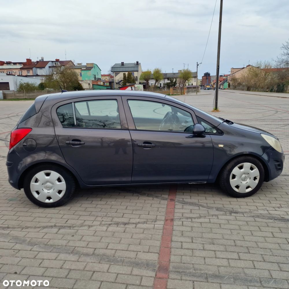 Opel Corsa - 3
