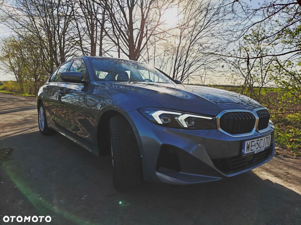 BMW Seria 3 320d xDrive mHEV - 3