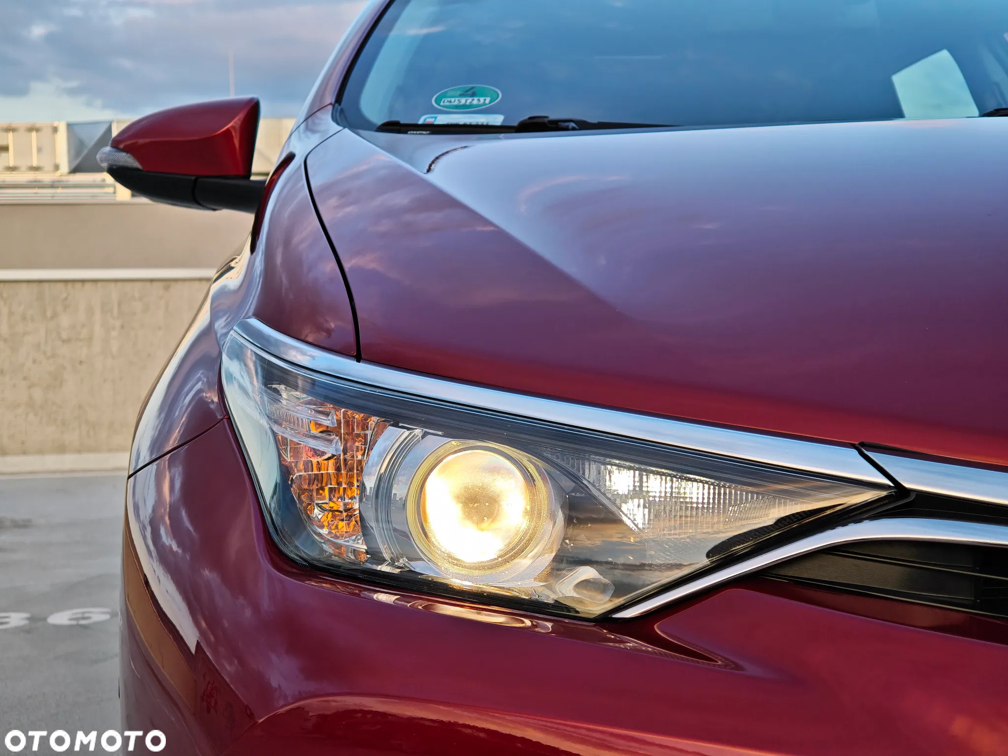 Toyota Auris Hybrid 135 Comfort - 38