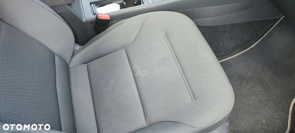 Volkswagen Golf 1.5 TSI ACT OPF DSG Comfortline - 25