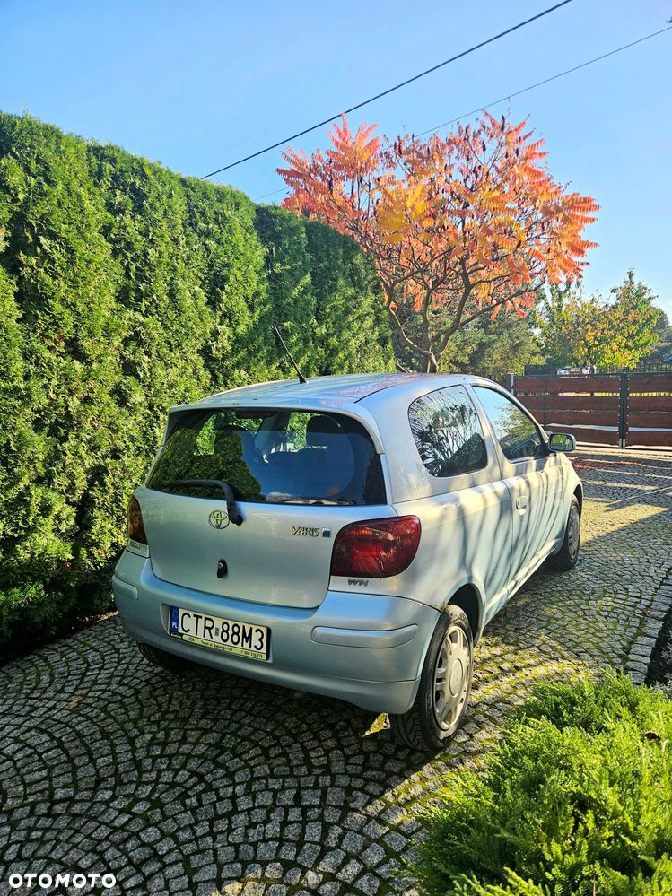 Toyota Yaris - 7