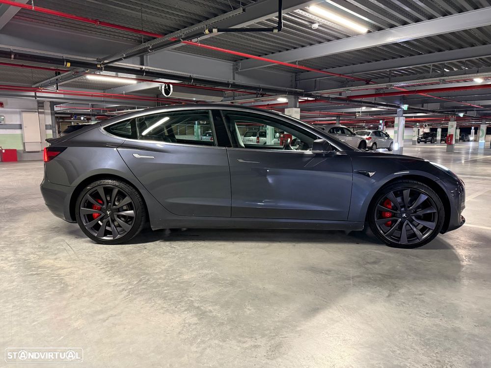 Tesla Model 3 Long Range AWD Dual Motor Performance - 3