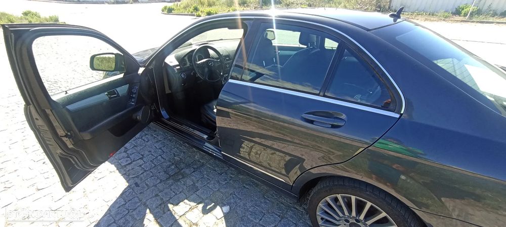 Mercedes-Benz C 220 CDi Avantgarde Aut. - 10