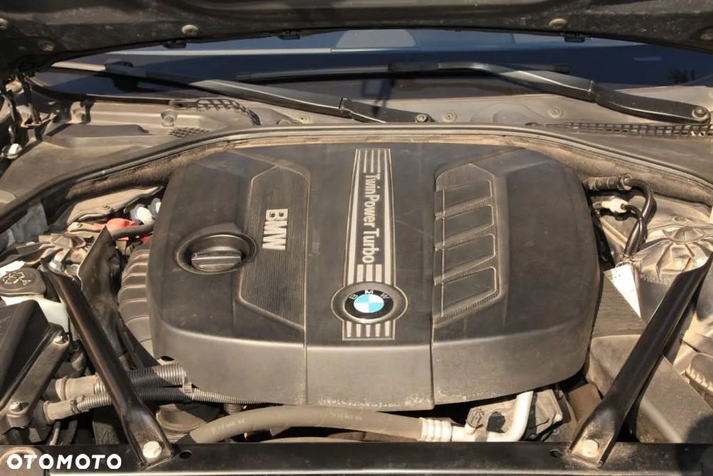 BMW Seria 5 520d Touring - 18