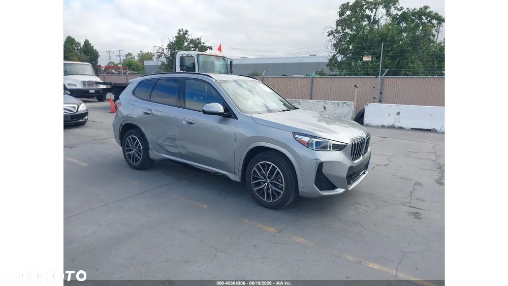 BMW X1 - 3