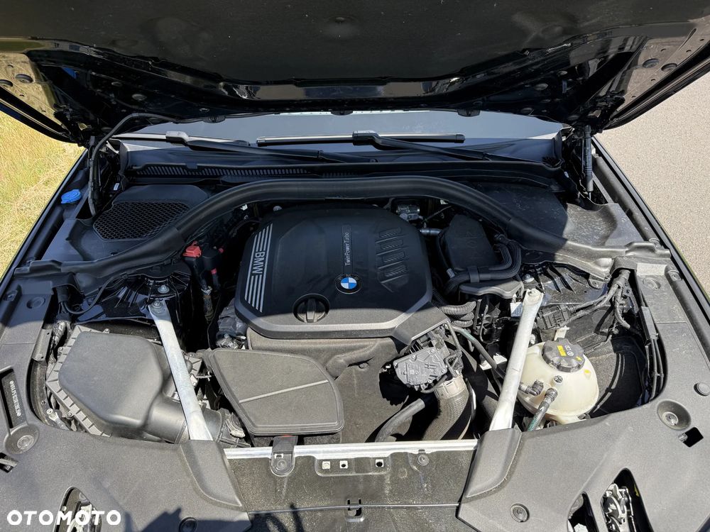 BMW Seria 5 520d xDrive Luxury Line - 24