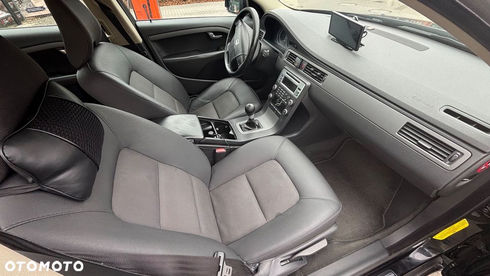 Volvo V70 - 11