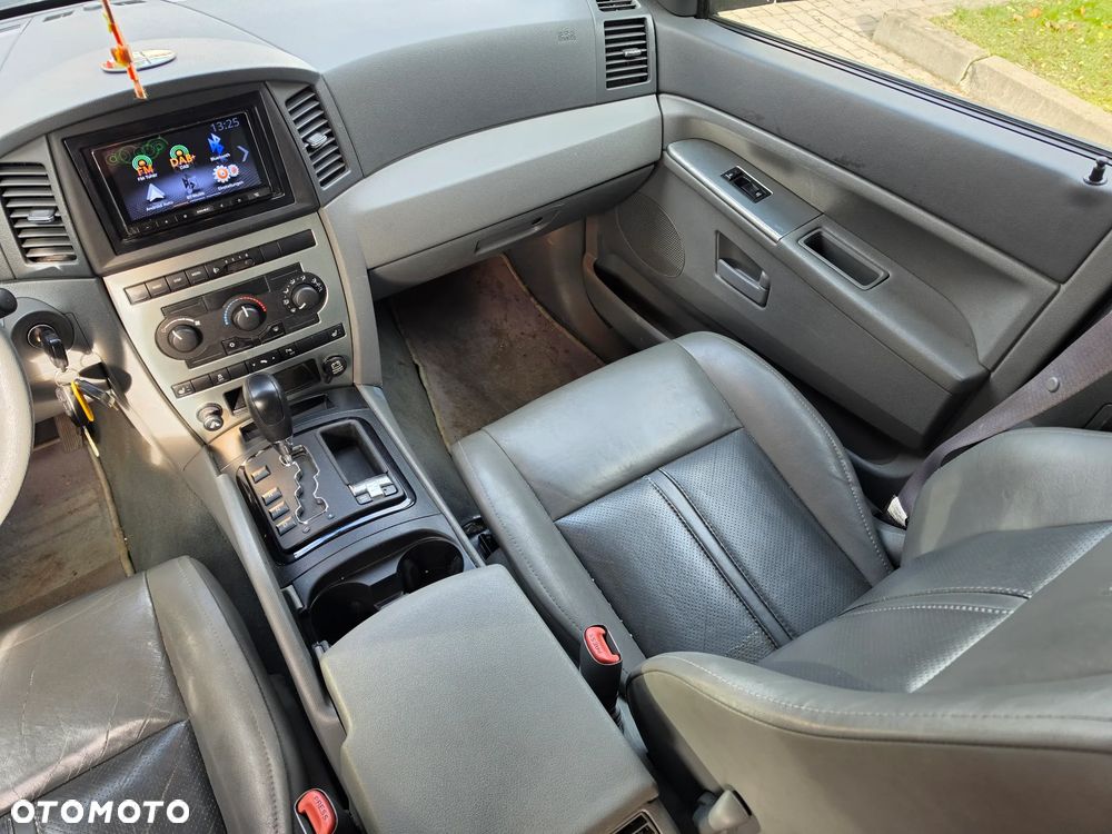 Jeep Grand Cherokee Gr 4.7 V8 Limited - 23