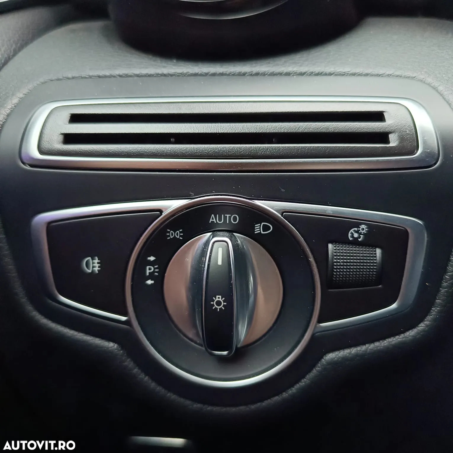 Mercedes-Benz C 220 d 4Matic T 9G-TRONIC - 7
