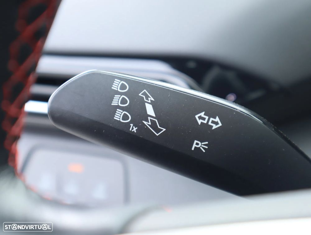 VW ID.4 4Motion GTX - 37