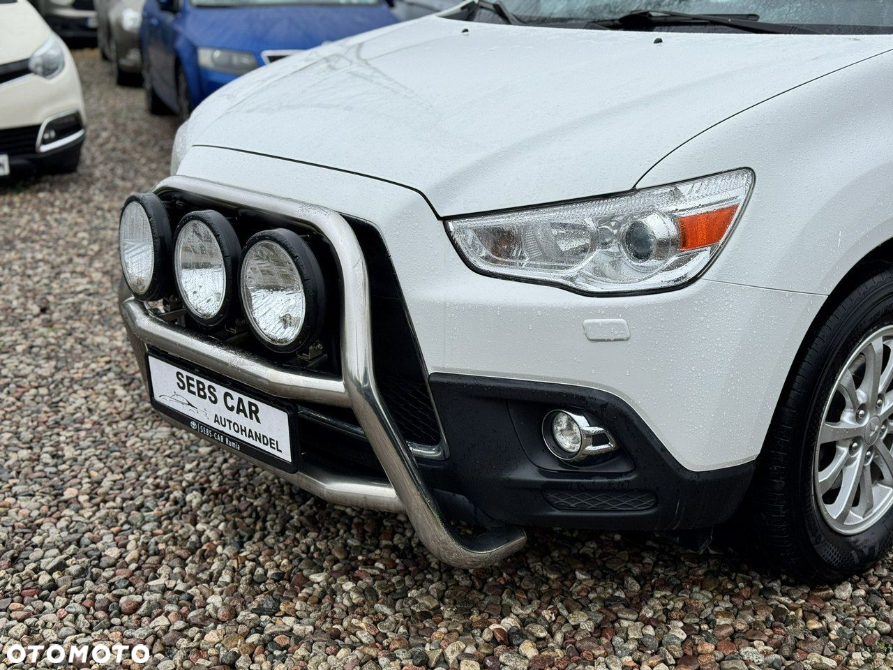 Mitsubishi ASX - 10