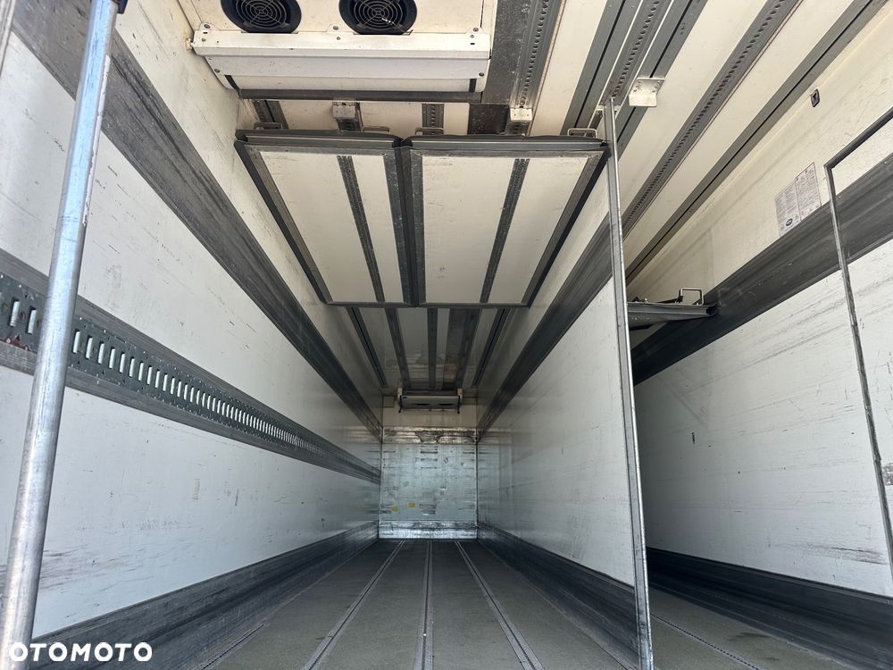 Scania P 320  CHLODNIA CARRIER  1250M  24 PALETY - 18