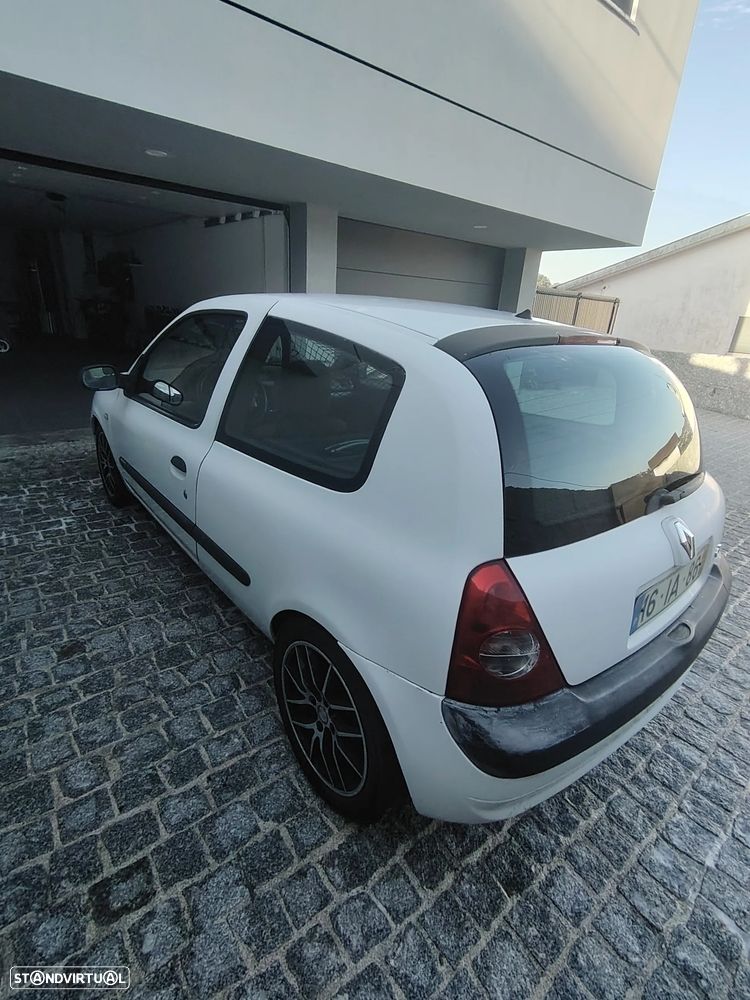 Renault Clio 1.5 dCi Dynamique - 6
