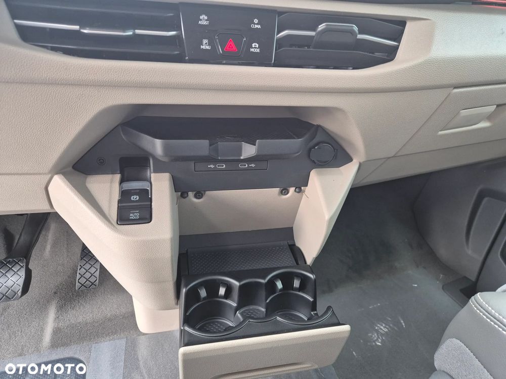 Volkswagen Multivan 1.5 eHybrid PHEV 180kW 4Motion L2 Edition DSG - 14