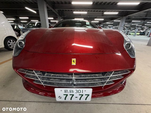 Ferrari California T - 5