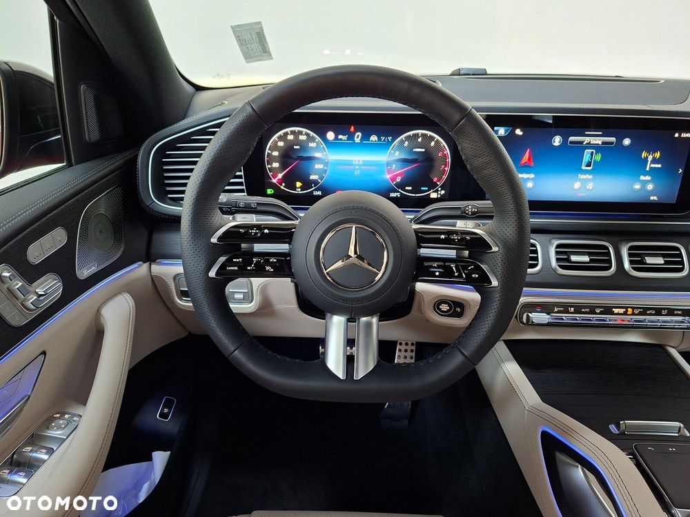 Mercedes-Benz GLS - 10