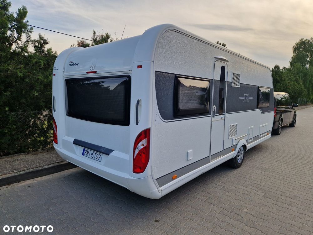 Hobby De Luxe  560 - 21