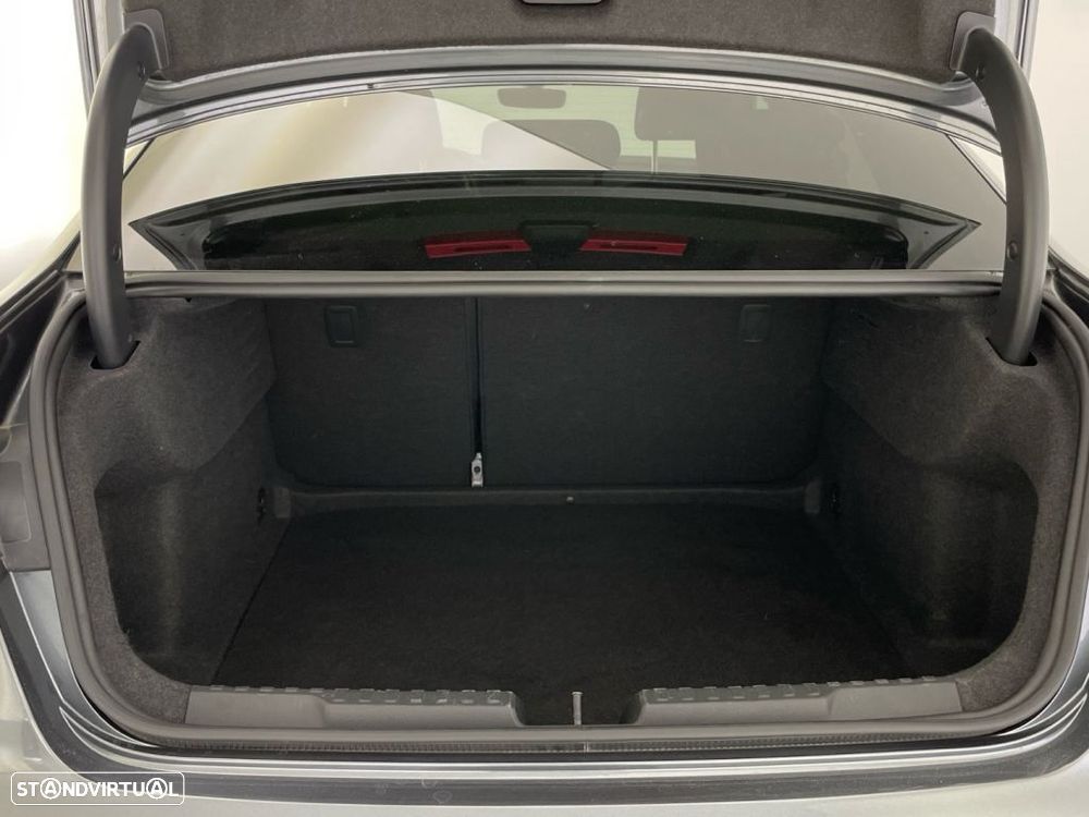 Audi A3 Limousine 30 TFSI S line S tronic - 13