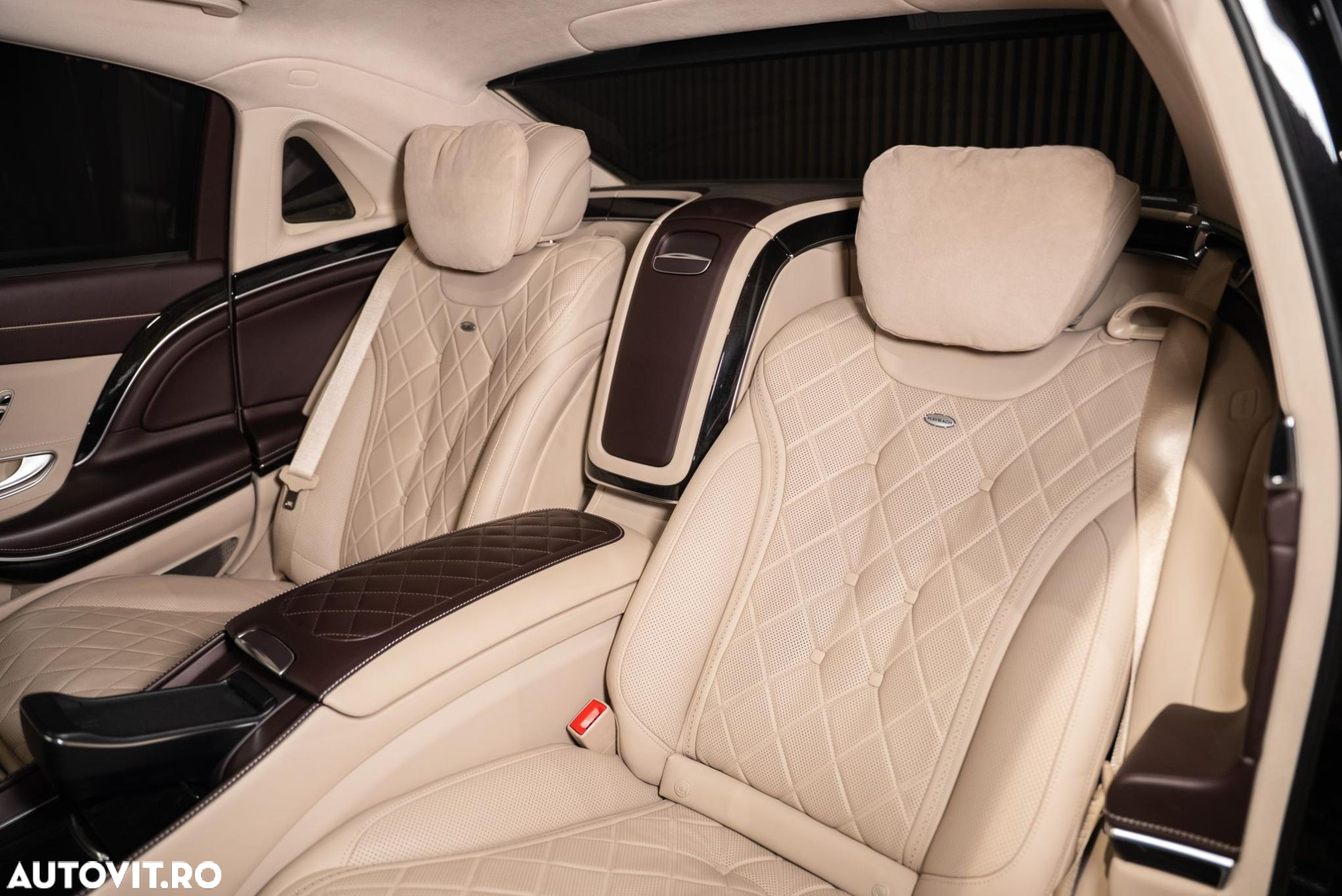 Mercedes-Benz S - 26