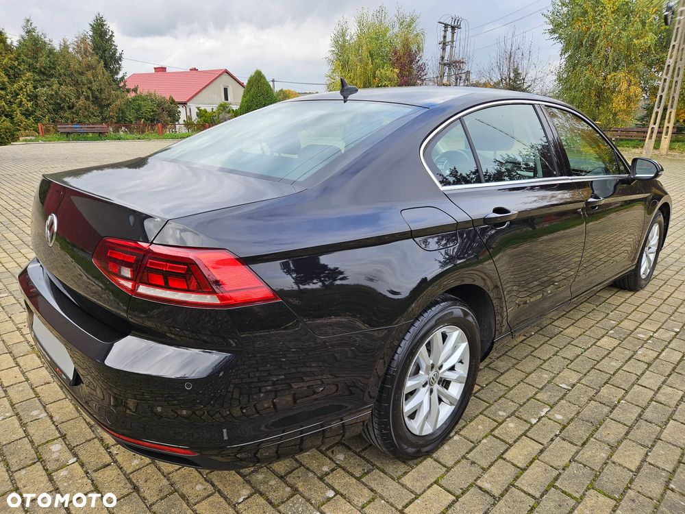 Volkswagen Passat 1.5 TSI EVO Business - 6