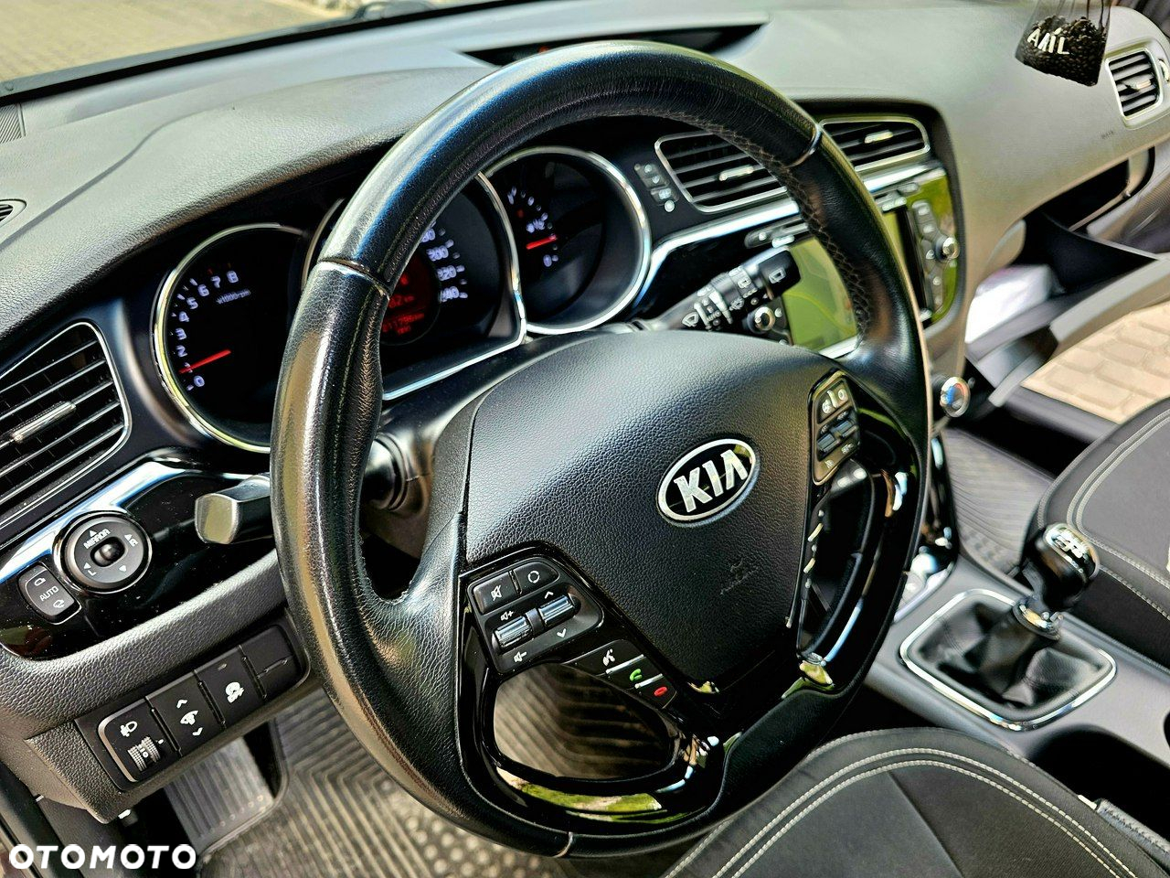 Kia Ceed - 18