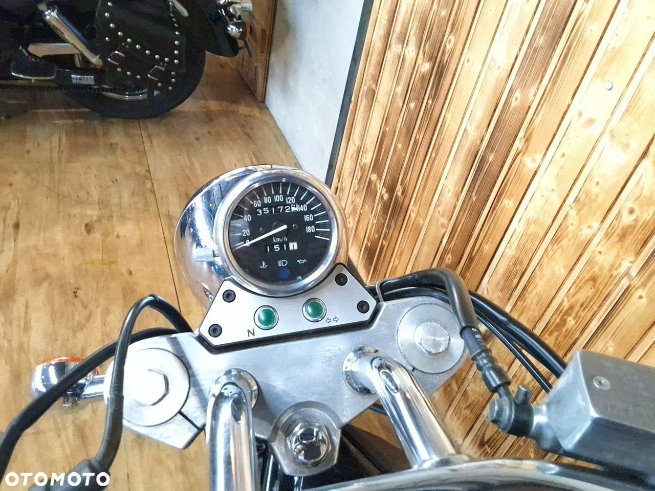 Suzuki Marauder - 15