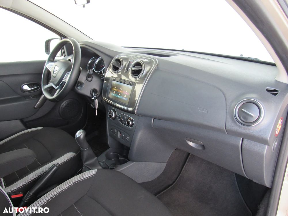 Dacia Sandero Stepway 0.9 TCe Prestige - 13
