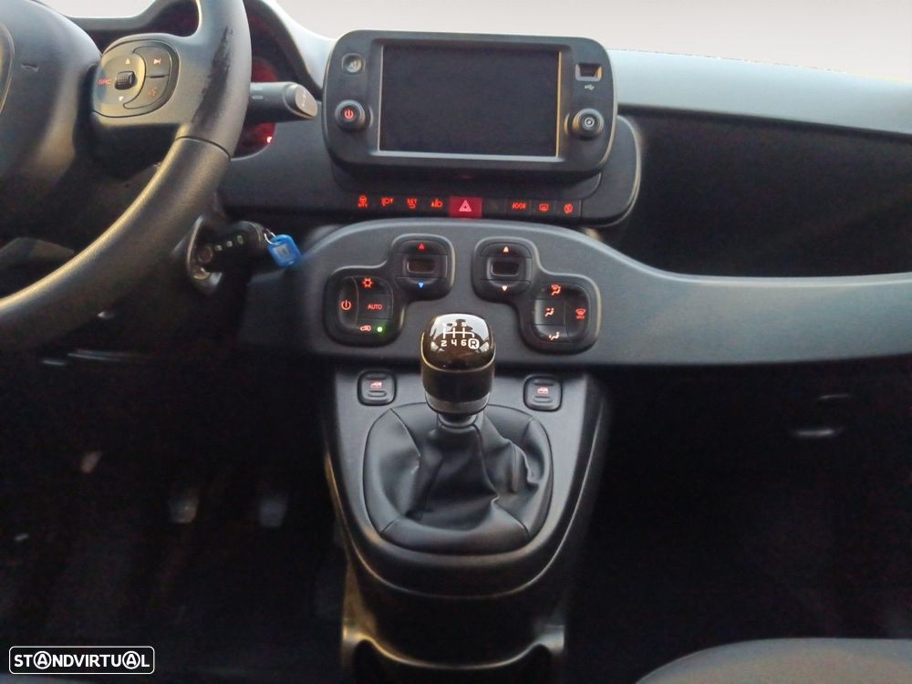 Fiat Panda 1.0 Hybrid City Cross - 11