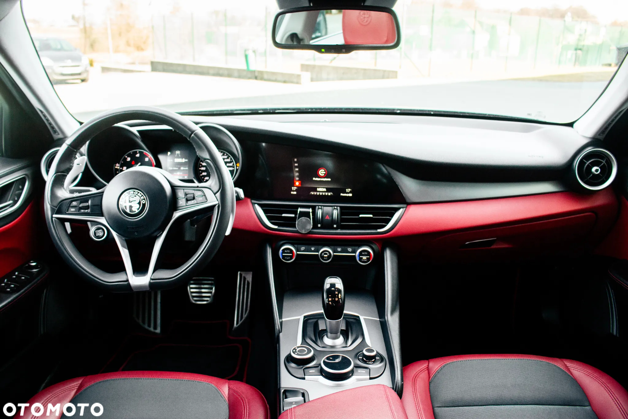 Alfa Romeo Giulia 2.2 D Turbo Super - 32