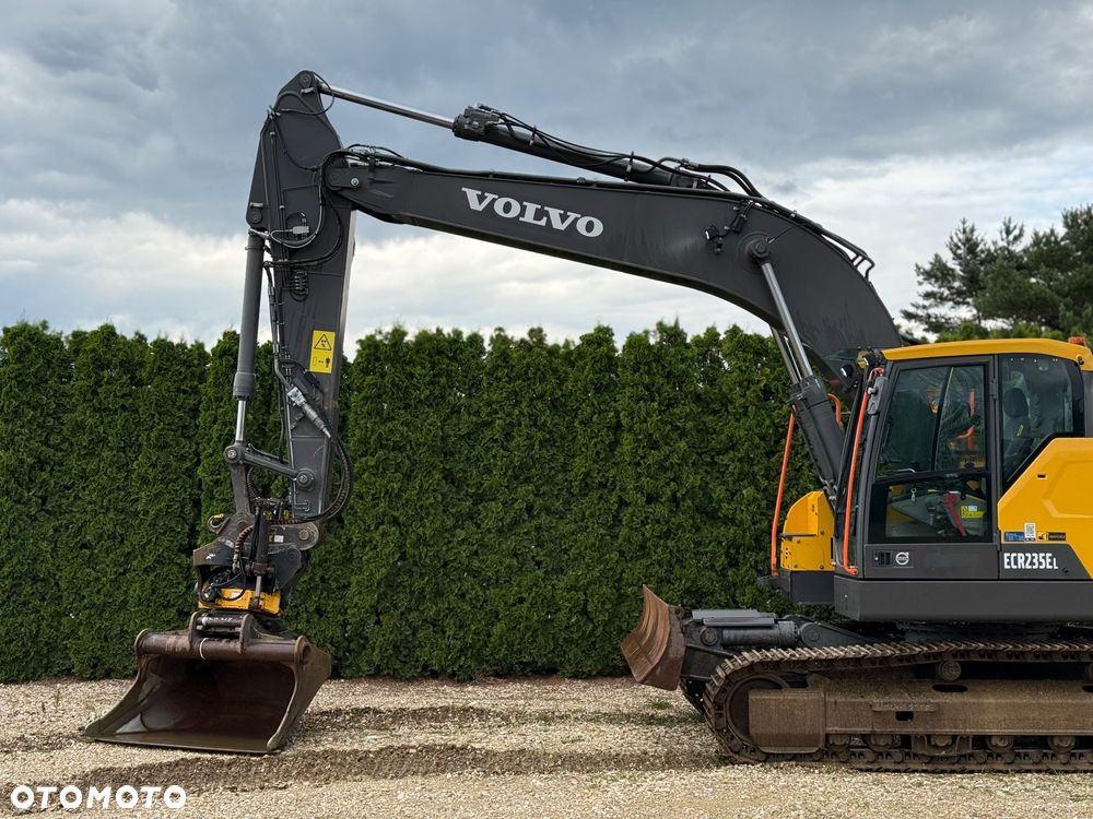 Volvo ECR 235 EL - 5
