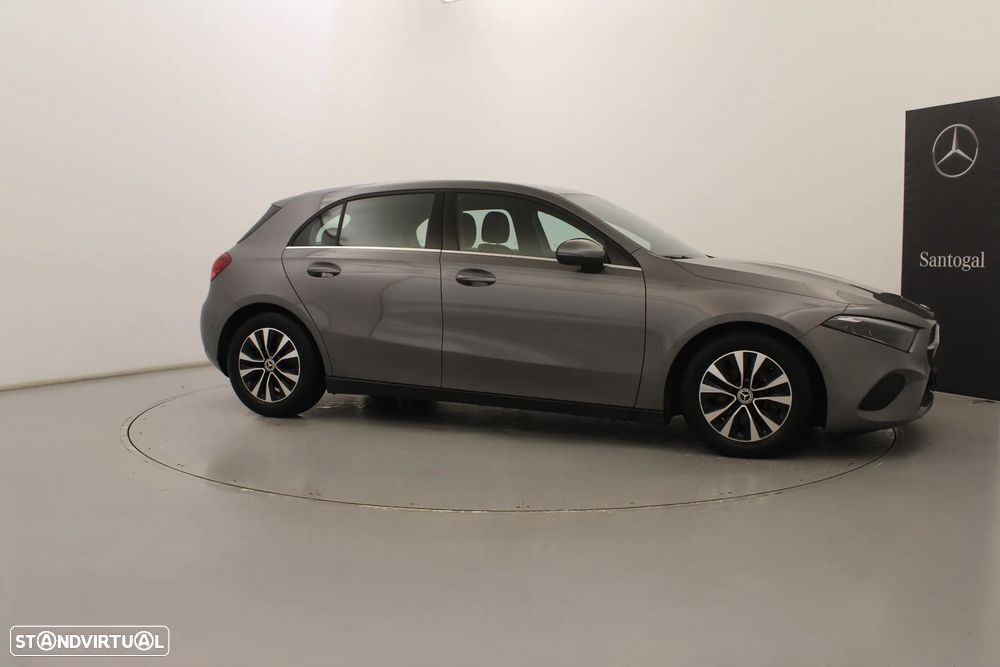 Mercedes-Benz A 200 Standard - 3