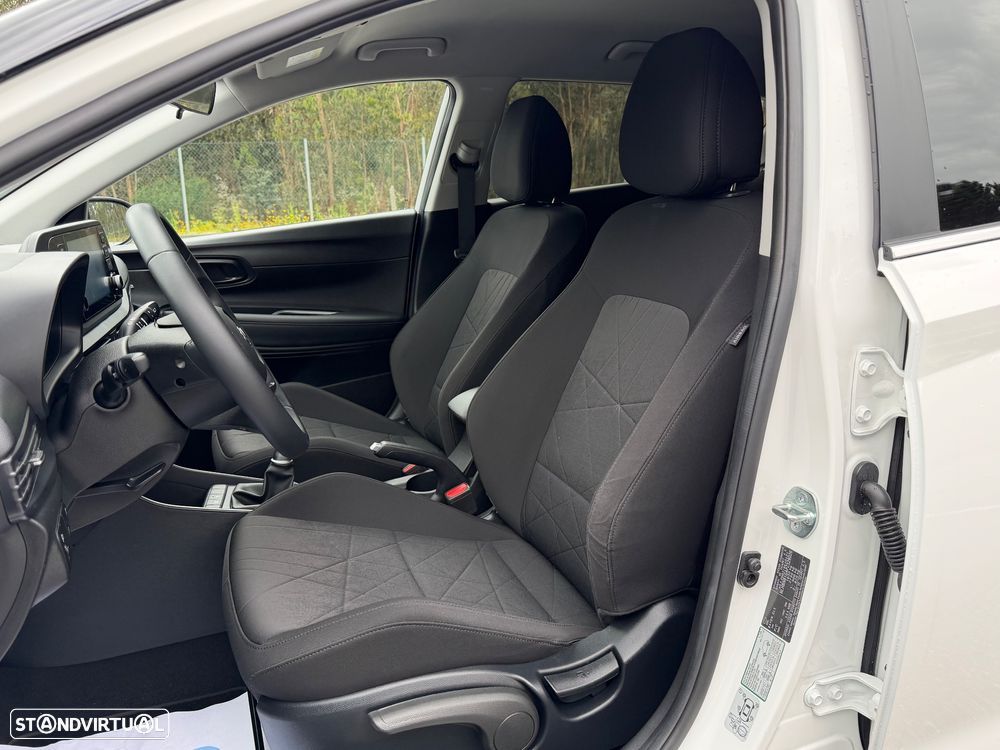 Hyundai Bayon 1.0 T-GDI Premium TT - 38